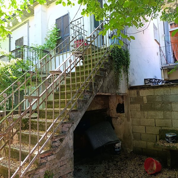 appartamento in vendita a Piacenza in zona Centro Storico