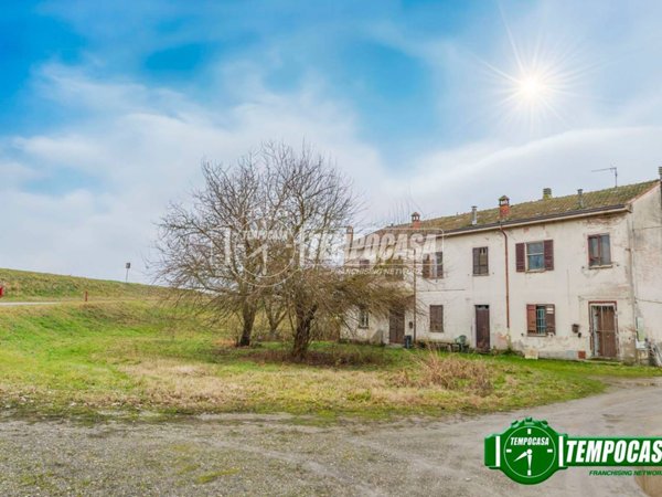 appartamento in vendita a Piacenza in zona Gerbido