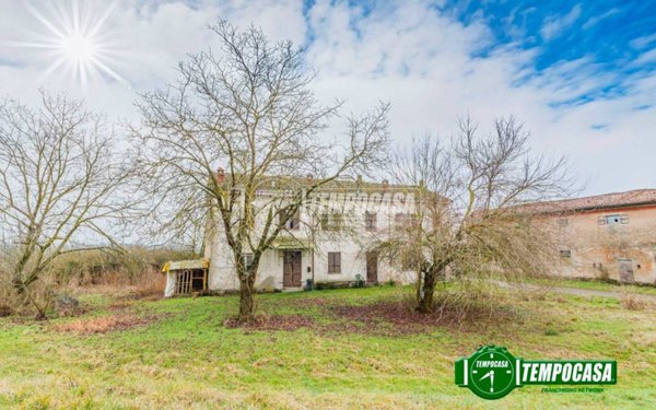 casa indipendente in vendita a Piacenza in zona Gerbido