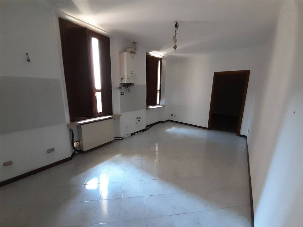appartamento in vendita a Piacenza in zona Centro Storico