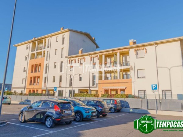 appartamento in vendita a Piacenza in zona Quarto