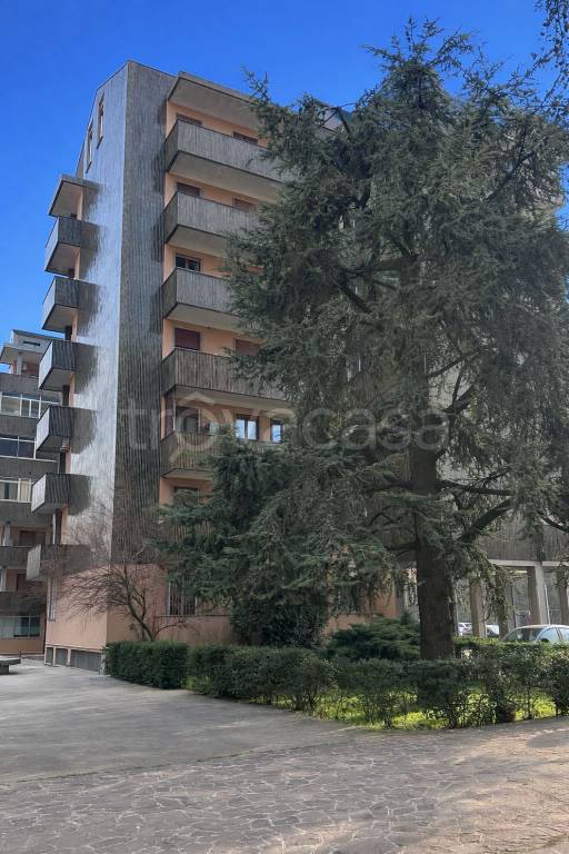 appartamento in vendita a Piacenza in zona Stadio