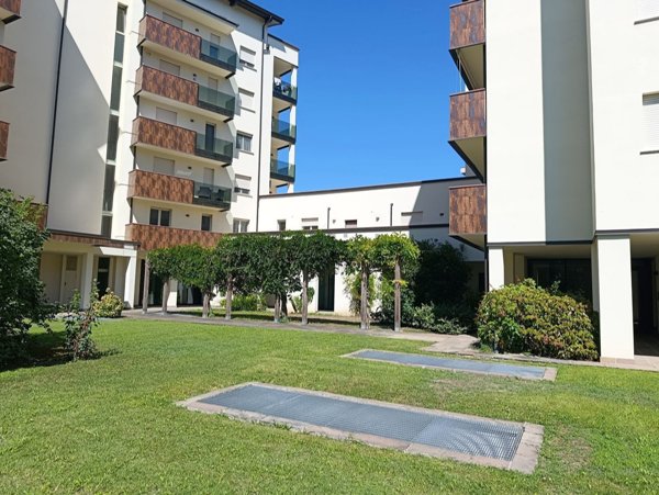 appartamento in vendita a Piacenza in zona Stadio