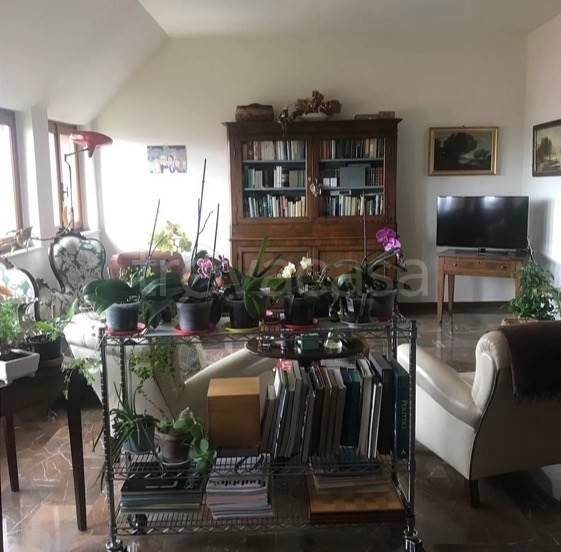 appartamento in vendita a Piacenza in zona Barriera Genova