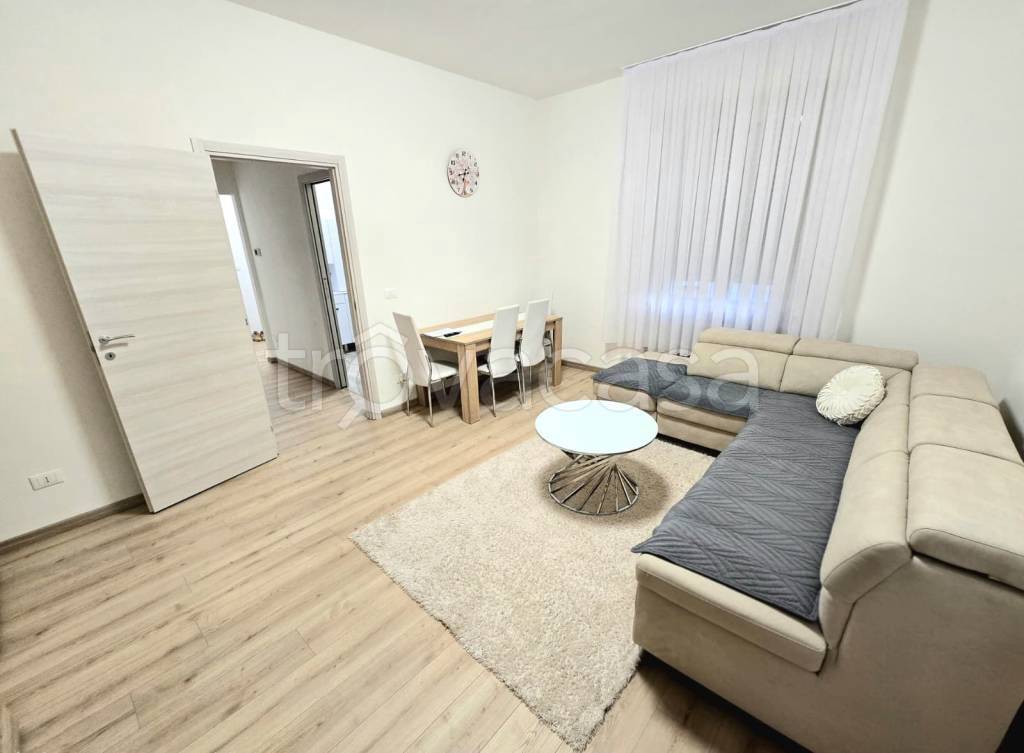 appartamento in vendita a Piacenza in zona Barriera Genova