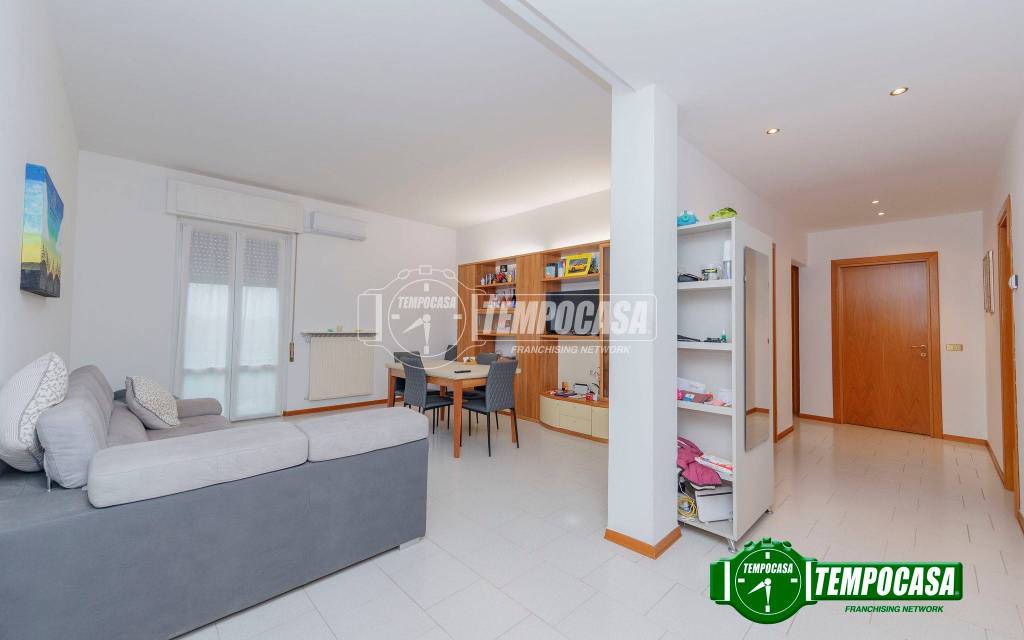 appartamento in vendita a Piacenza in zona Baia del Re