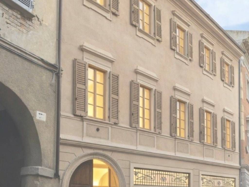 appartamento in vendita a Piacenza in zona Centro Storico