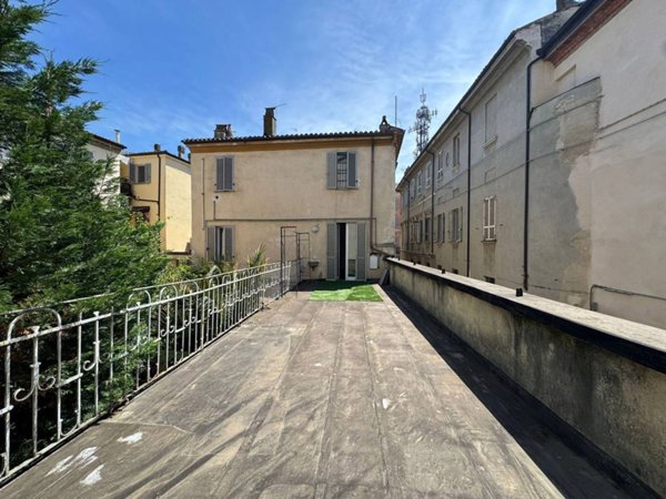appartamento in vendita a Piacenza in zona Centro Storico