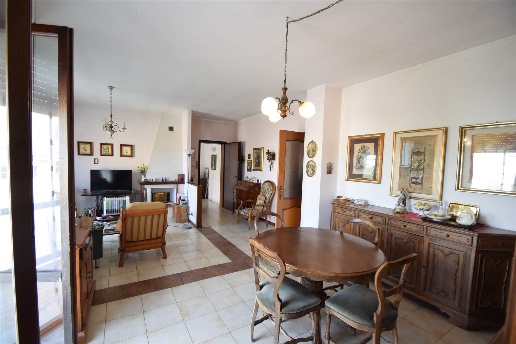 casa indipendente in vendita a Piacenza in zona La Verza