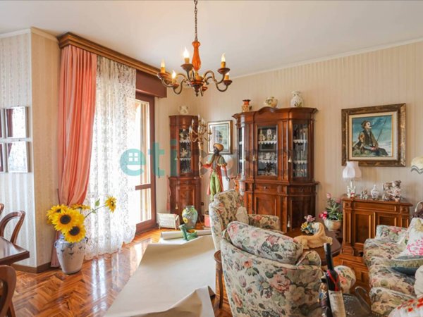 appartamento in vendita a Piacenza in zona Belvedere / Quartiere Duemila