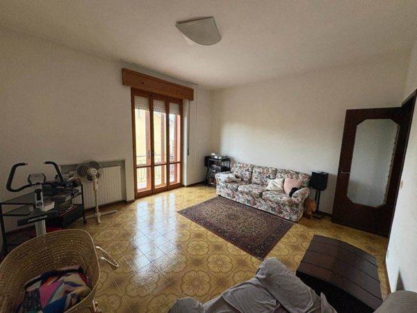 appartamento in vendita a Piacenza in zona Infrangibile