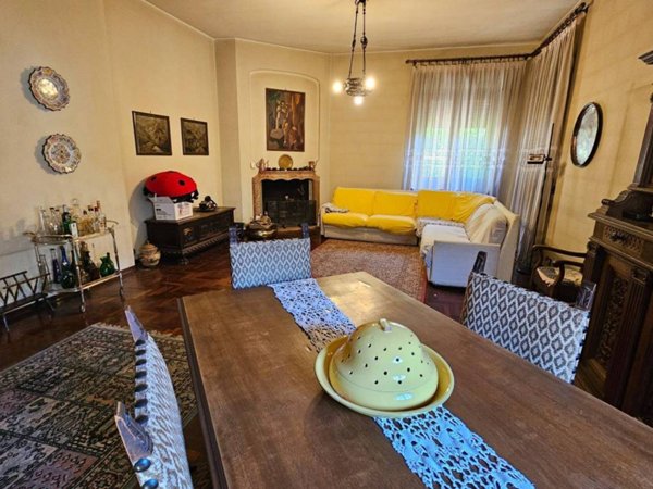 casa indipendente in vendita a Piacenza in zona Stadio