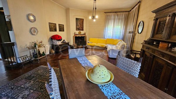casa indipendente in vendita a Piacenza in zona Stadio