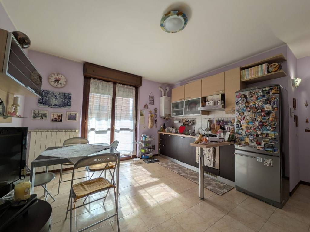 appartamento in vendita a Piacenza in zona Farnesiana
