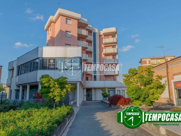 appartamento in vendita a Piacenza in zona Farnesiana