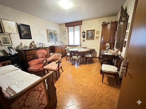 appartamento in vendita a Piacenza in zona Farnesiana