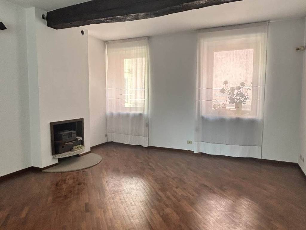 casa semindipendente in vendita a Piacenza