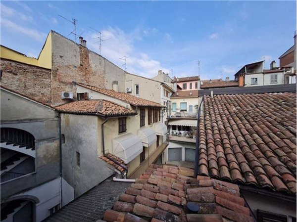 appartamento in vendita a Piacenza in zona Centro Storico