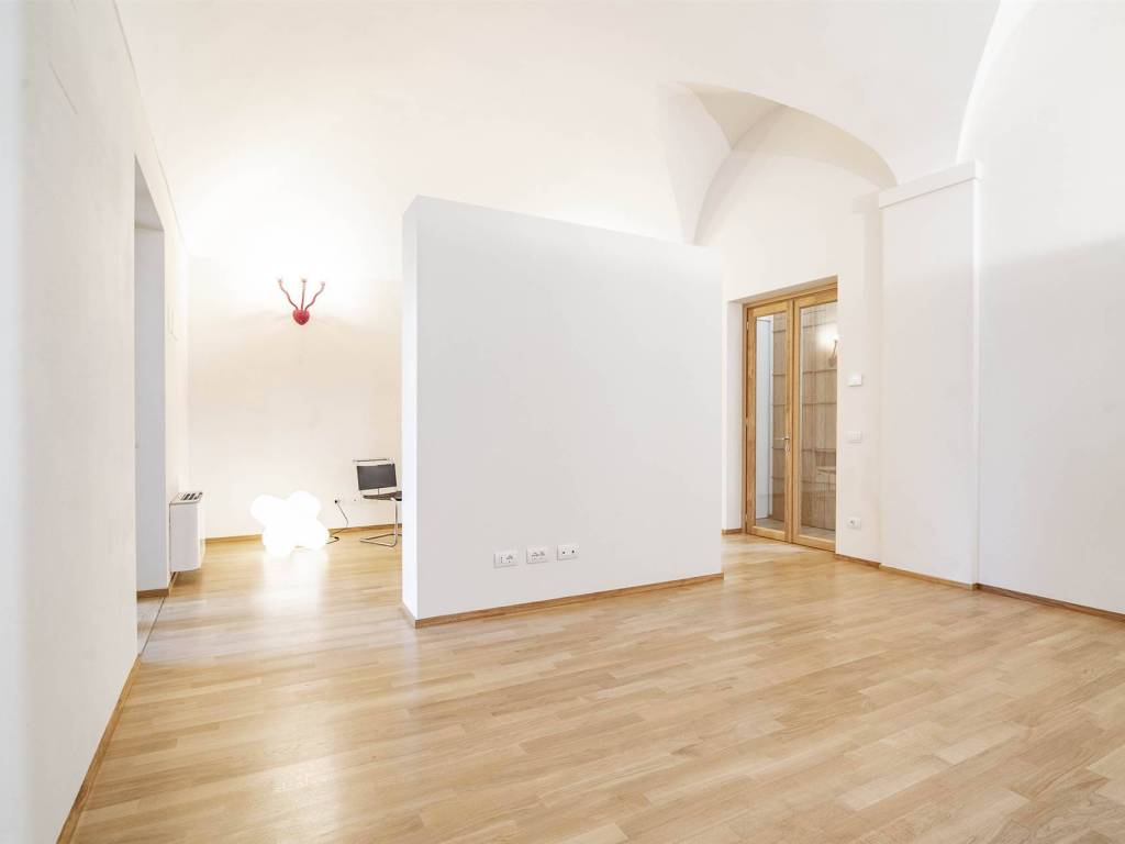 casa indipendente in vendita a Piacenza in zona Borgotrebbia