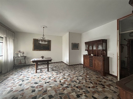 appartamento in vendita a Piacenza