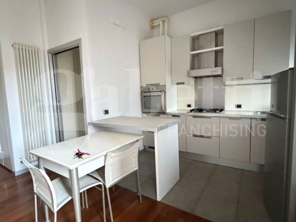 appartamento in vendita a Piacenza in zona Infrangibile