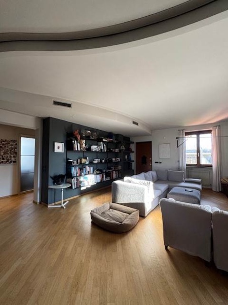 casa indipendente in vendita a Piacenza in zona Montale