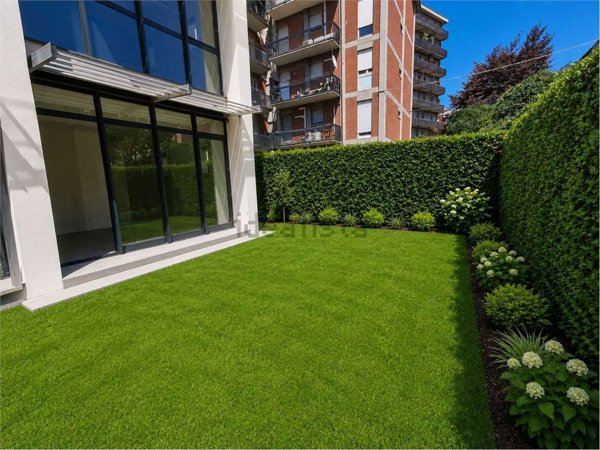 appartamento in vendita a Piacenza in zona Barriera Genova