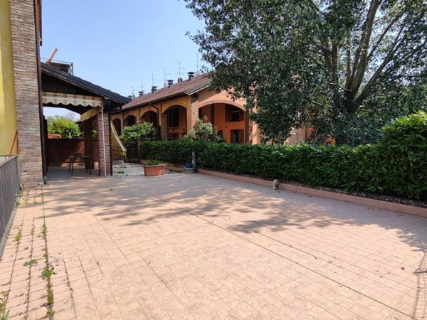 appartamento in vendita a Piacenza in zona Montale
