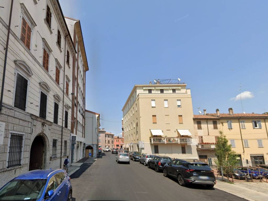 appartamento in vendita a Piacenza