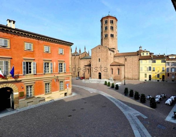 appartamento in vendita a Piacenza in zona Centro Storico
