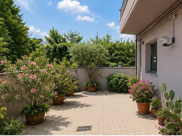 appartamento in vendita a Piacenza in zona Veggioletta