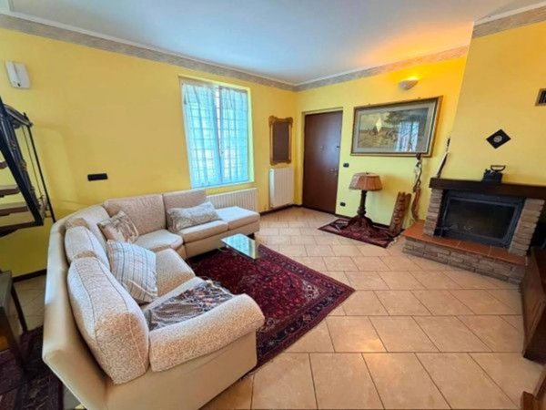 casa indipendente in vendita a Piacenza in zona Barriera Genova