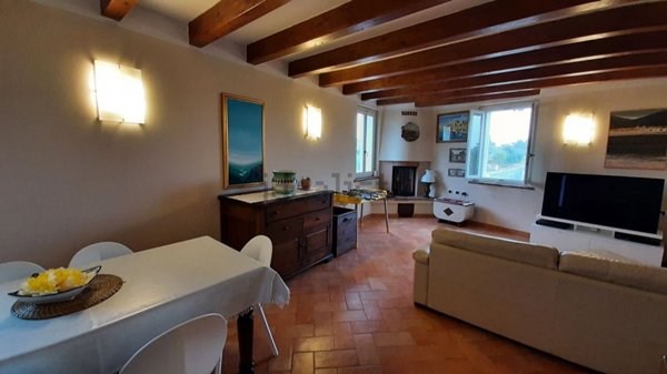 casale in vendita a Piacenza in zona Besurica