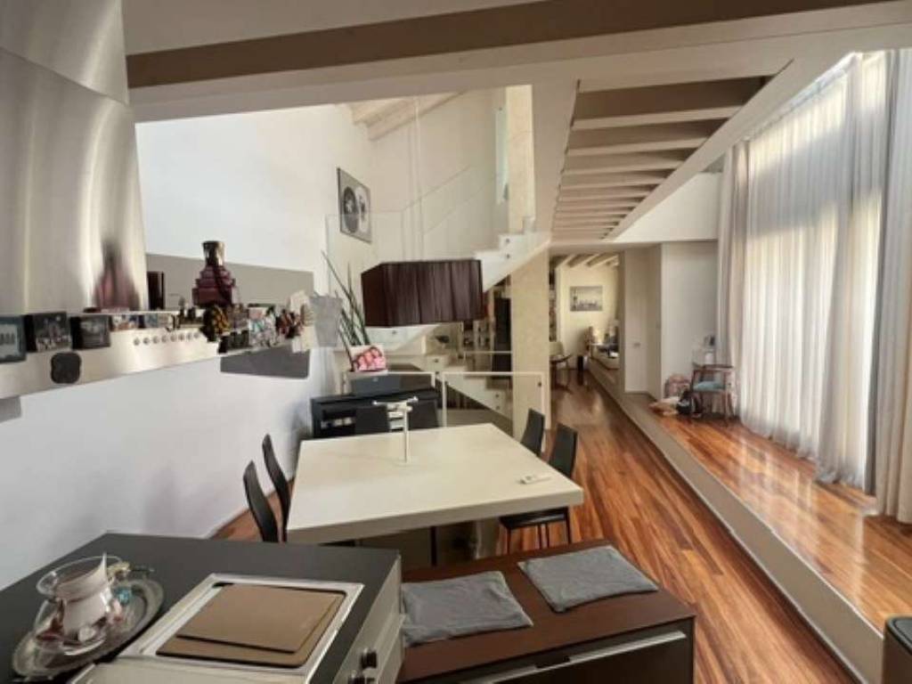casa indipendente in vendita a Piacenza