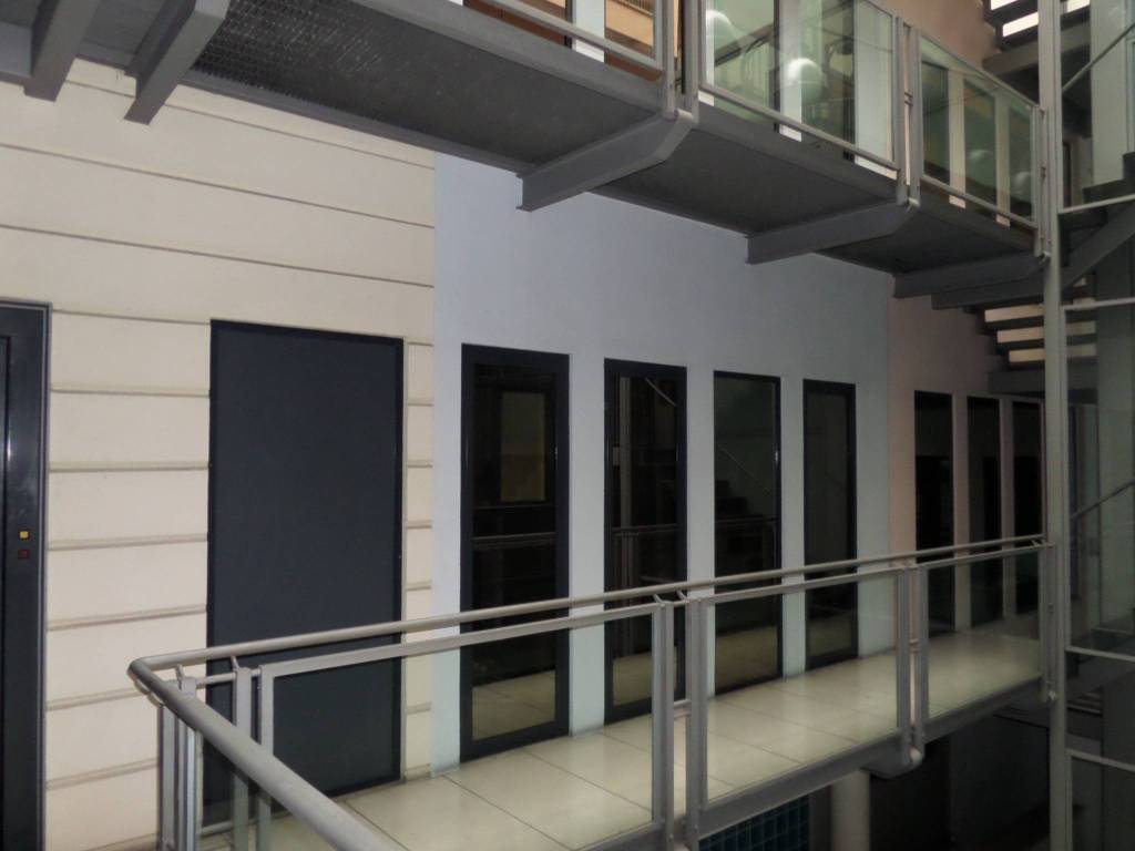 ufficio in vendita a Piacenza in zona Centro Storico