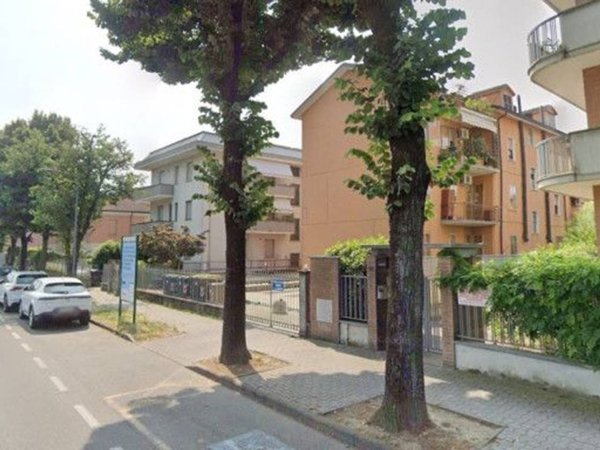 negozio in vendita a Piacenza in zona Centro Storico