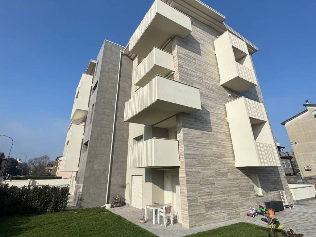 appartamento in vendita a Piacenza in zona Belvedere / Quartiere Duemila