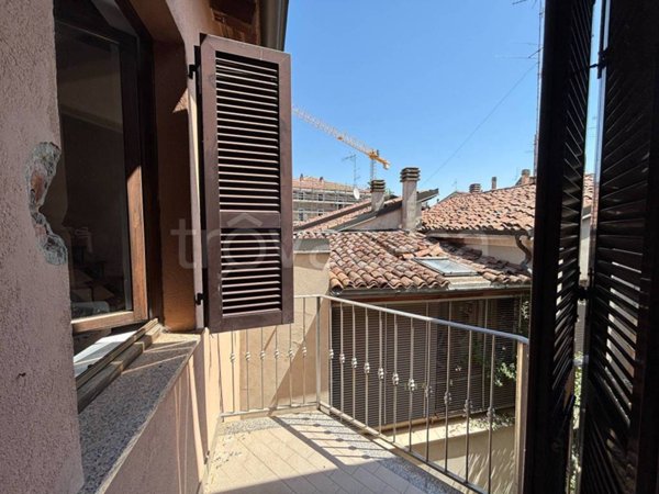 casa indipendente in vendita a Piacenza in zona Centro Storico