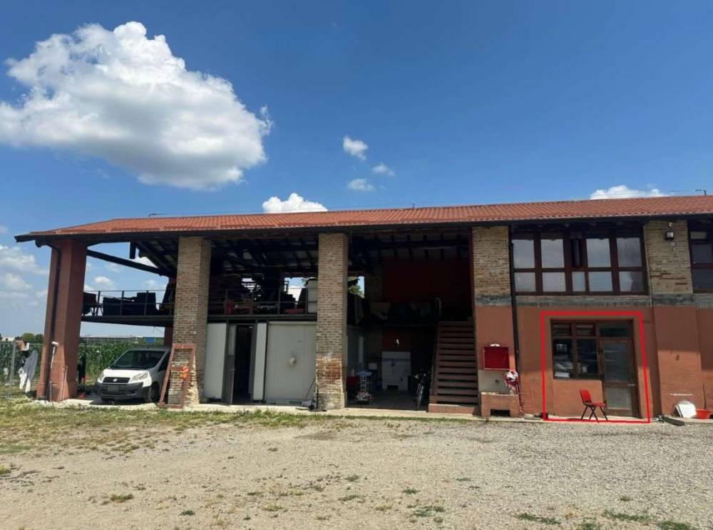 casa indipendente in vendita a Piacenza