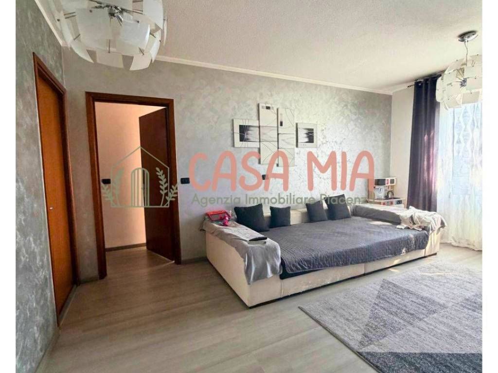 appartamento in vendita a Piacenza in zona Farnesiana