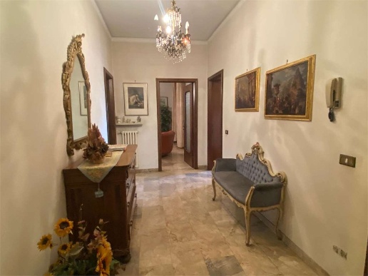 casa indipendente in vendita a Piacenza in zona La Verza