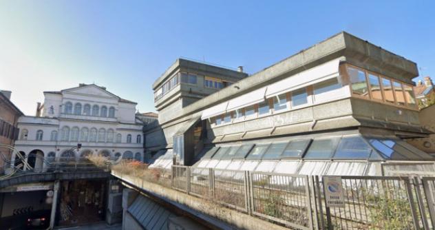 negozio in vendita a Piacenza in zona Centro Storico