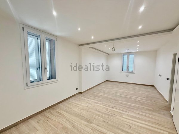 appartamento in vendita a Piacenza in zona Infrangibile