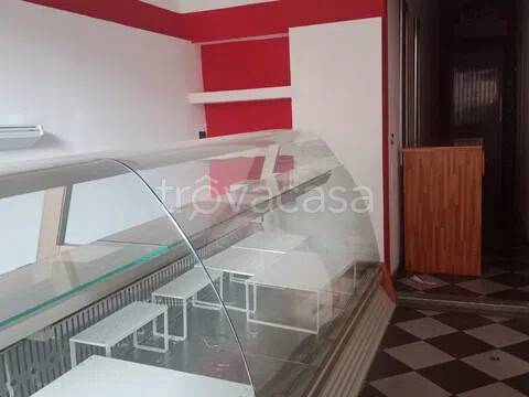 negozio in vendita a Piacenza in zona Centro Storico