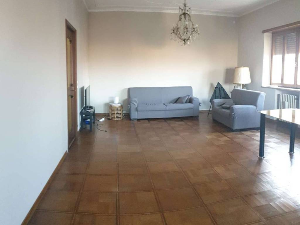 appartamento in vendita a Piacenza in zona Barriera Genova