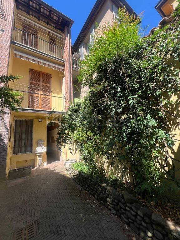 appartamento in vendita a Piacenza in zona Centro Storico