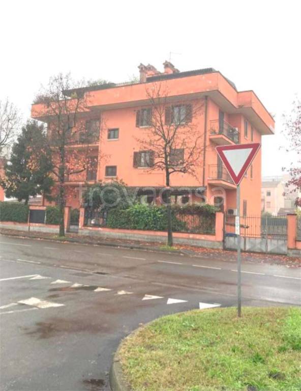 appartamento in vendita a Piacenza in zona Infrangibile