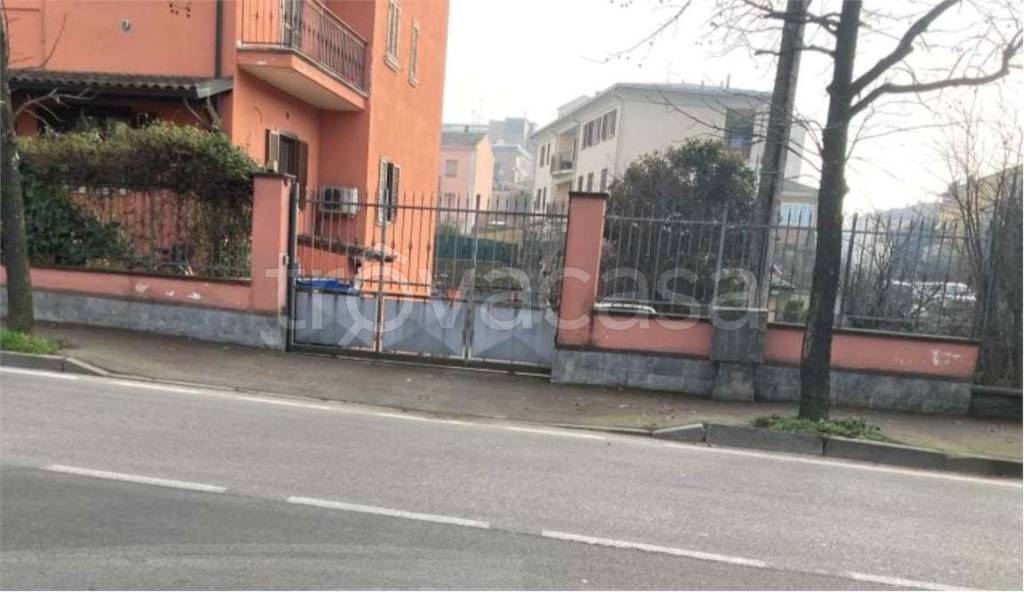 appartamento in vendita a Piacenza in zona Infrangibile
