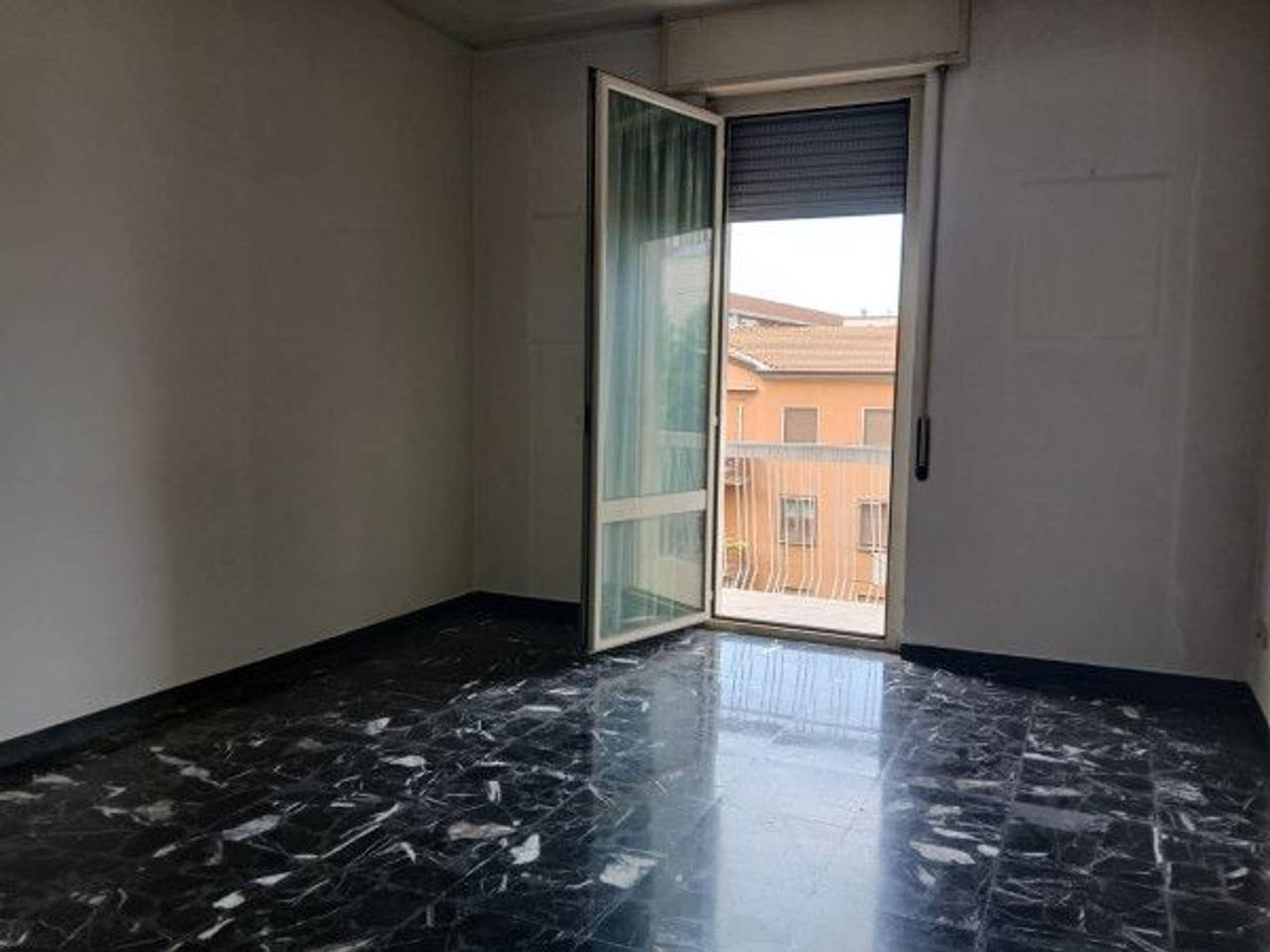 appartamento in vendita a Piacenza in zona Barriera Genova