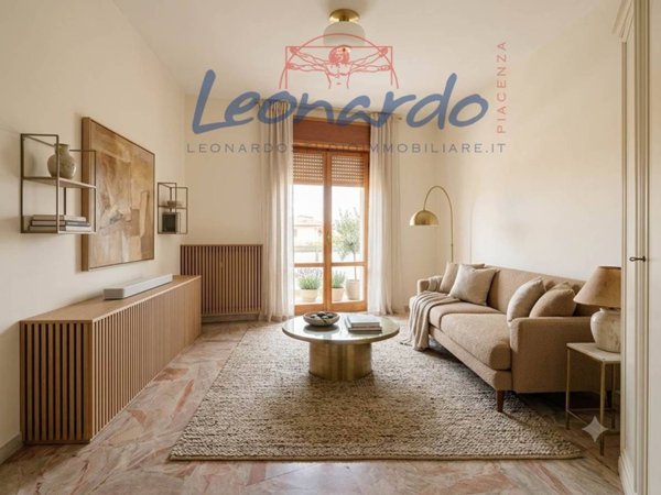 appartamento in vendita a Piacenza in zona Centro Storico